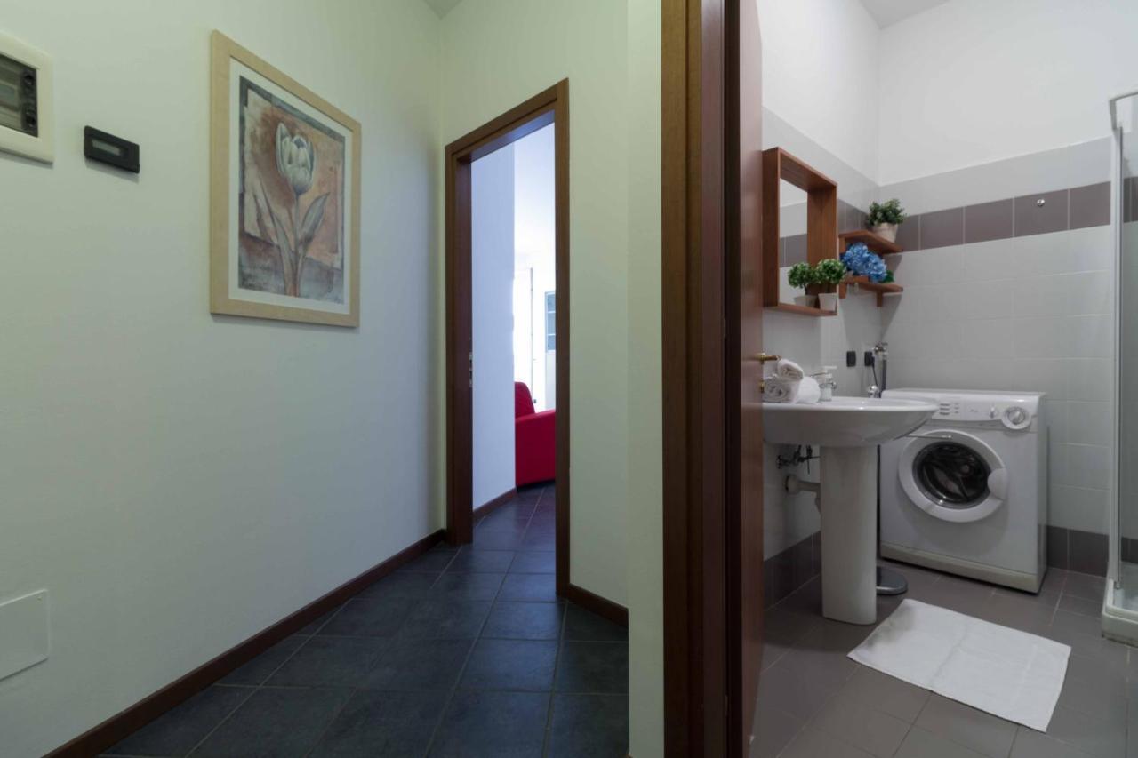 Galleria Roma Apartment - Affitti Brevi Italia Lecco Exterior foto