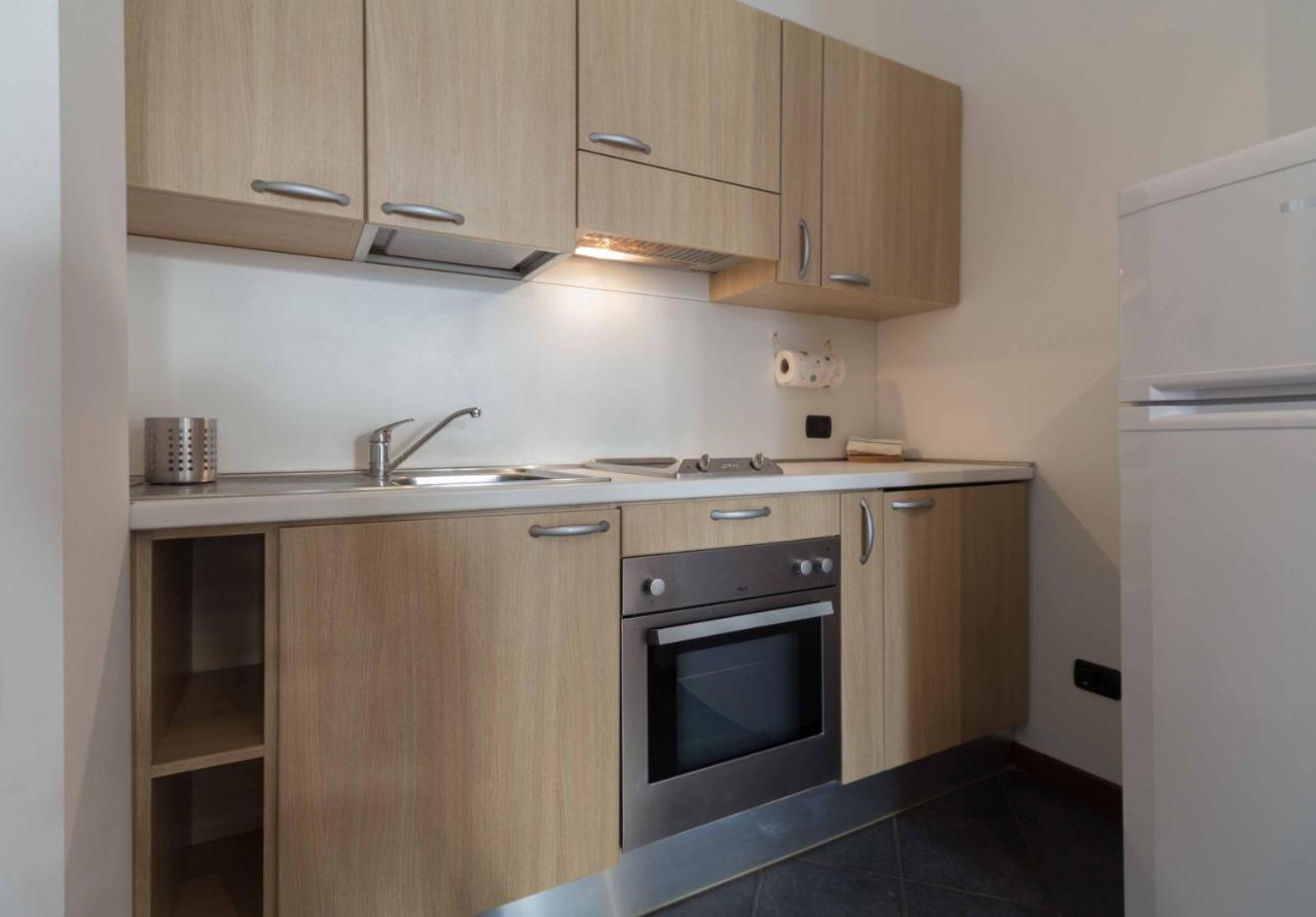 Galleria Roma Apartment - Affitti Brevi Italia Lecco Exterior foto