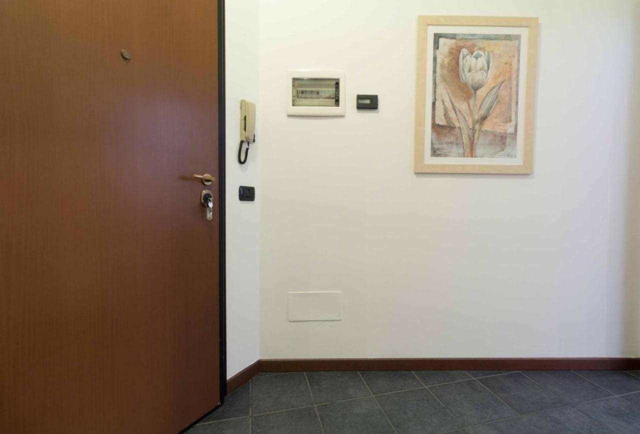 Galleria Roma Apartment - Affitti Brevi Italia Lecco Exterior foto
