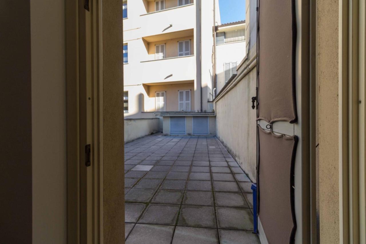 Galleria Roma Apartment - Affitti Brevi Italia Lecco Exterior foto